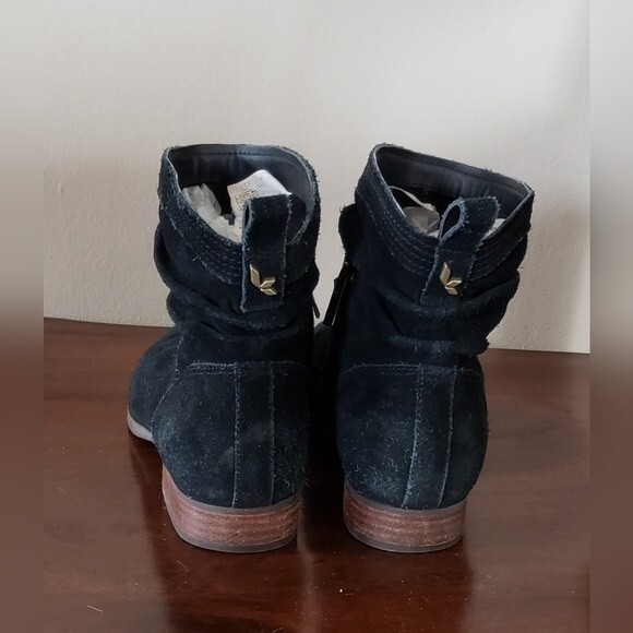 Koolaburra by UGG Lorelei Slouch Boot in Black Suede Size 7.5 - Picture 8 of 11